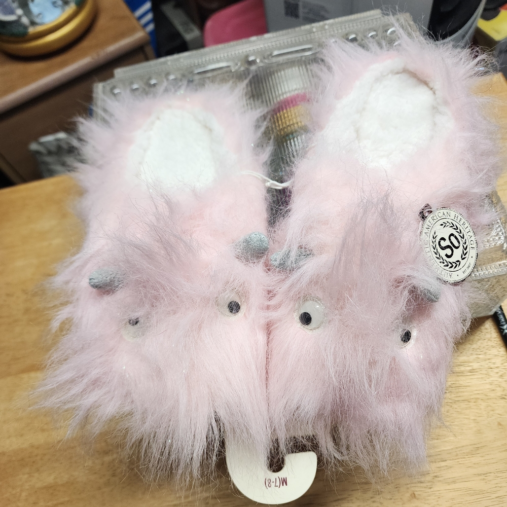 New SO Googlyeyeyd Grey Horns Fluffy Pink Faux Fur Slippers